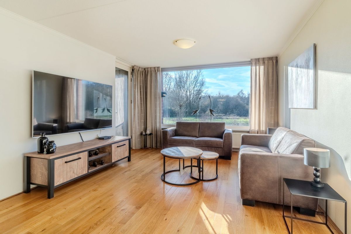 Meeuwenhof 20 Photo Blur 22