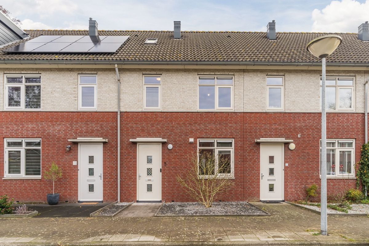 van Vessemstraat 5 Photo Blur 0