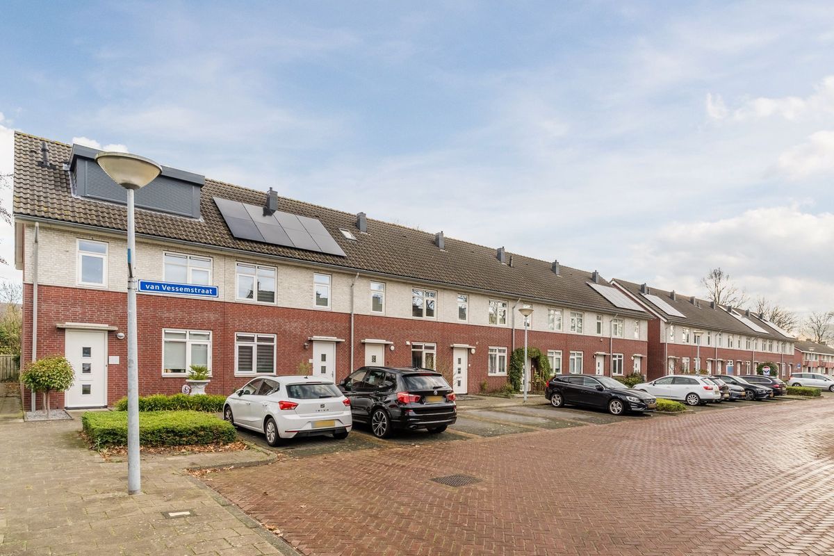 van Vessemstraat 5 Photo Blur 45