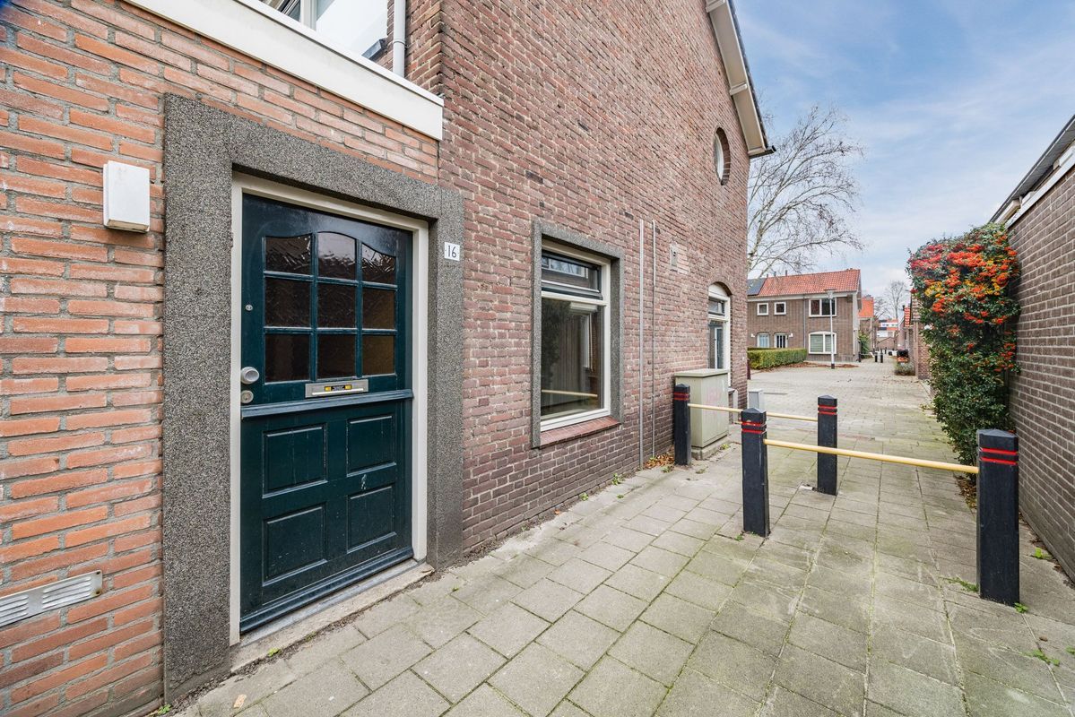 Christinahof 16 Photo Blur 36