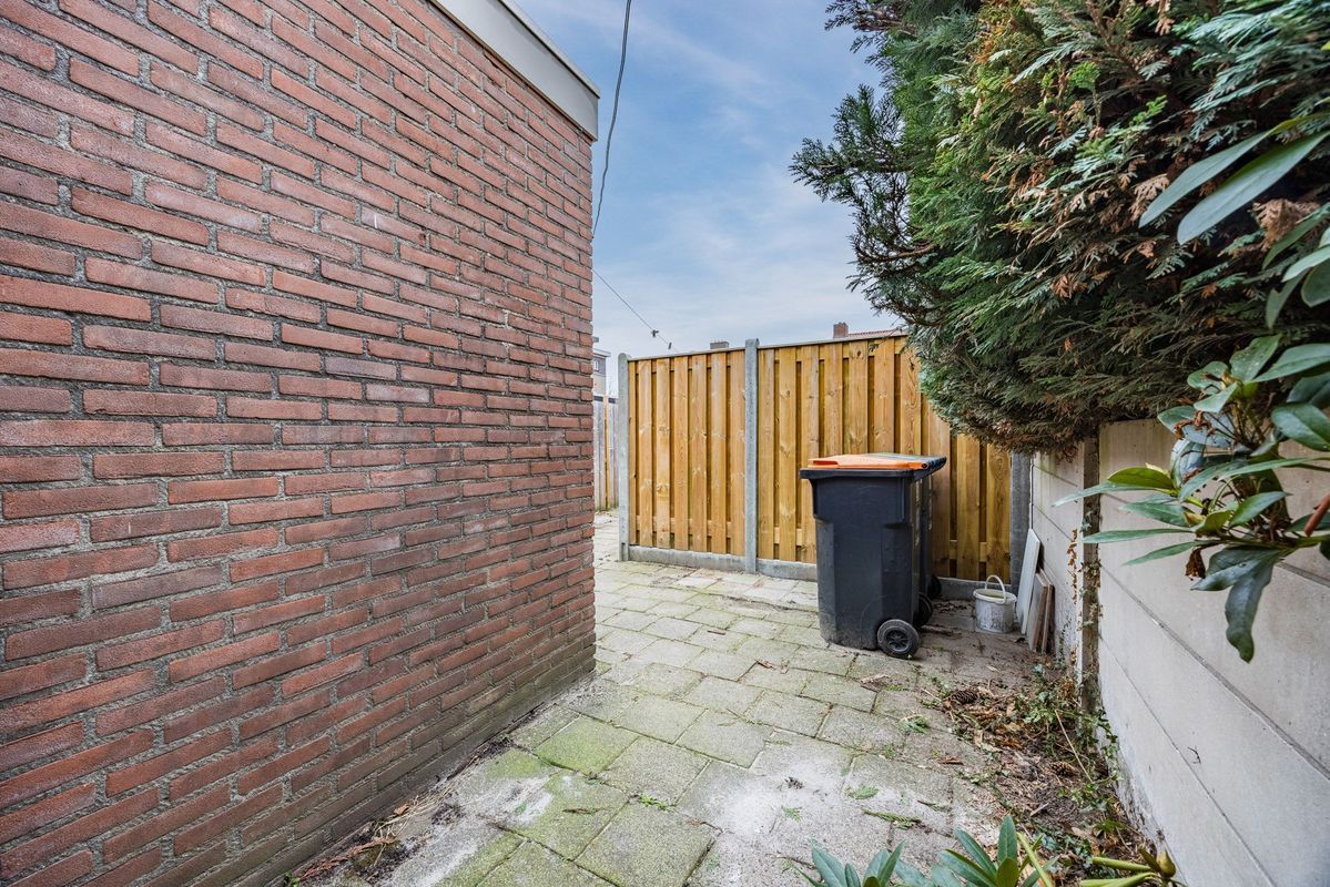 Christinahof 16 Photo Blur 24