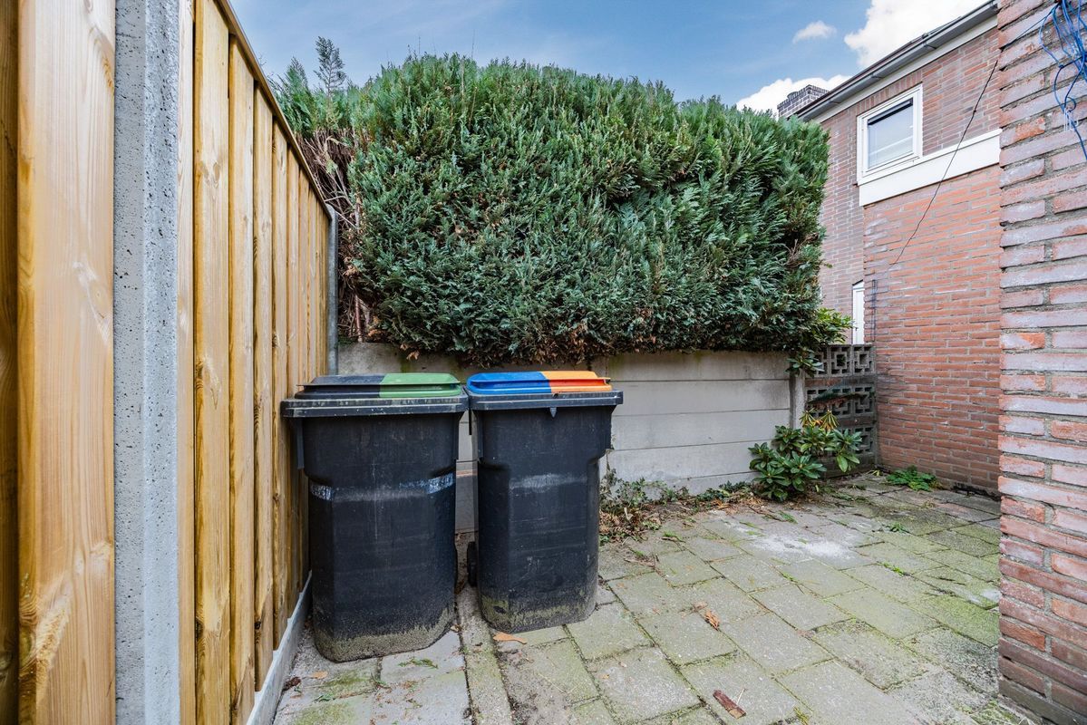 Christinahof 16 Photo Blur 23