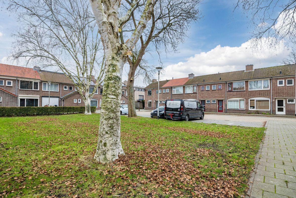 Christinahof 16 Photo Blur 38