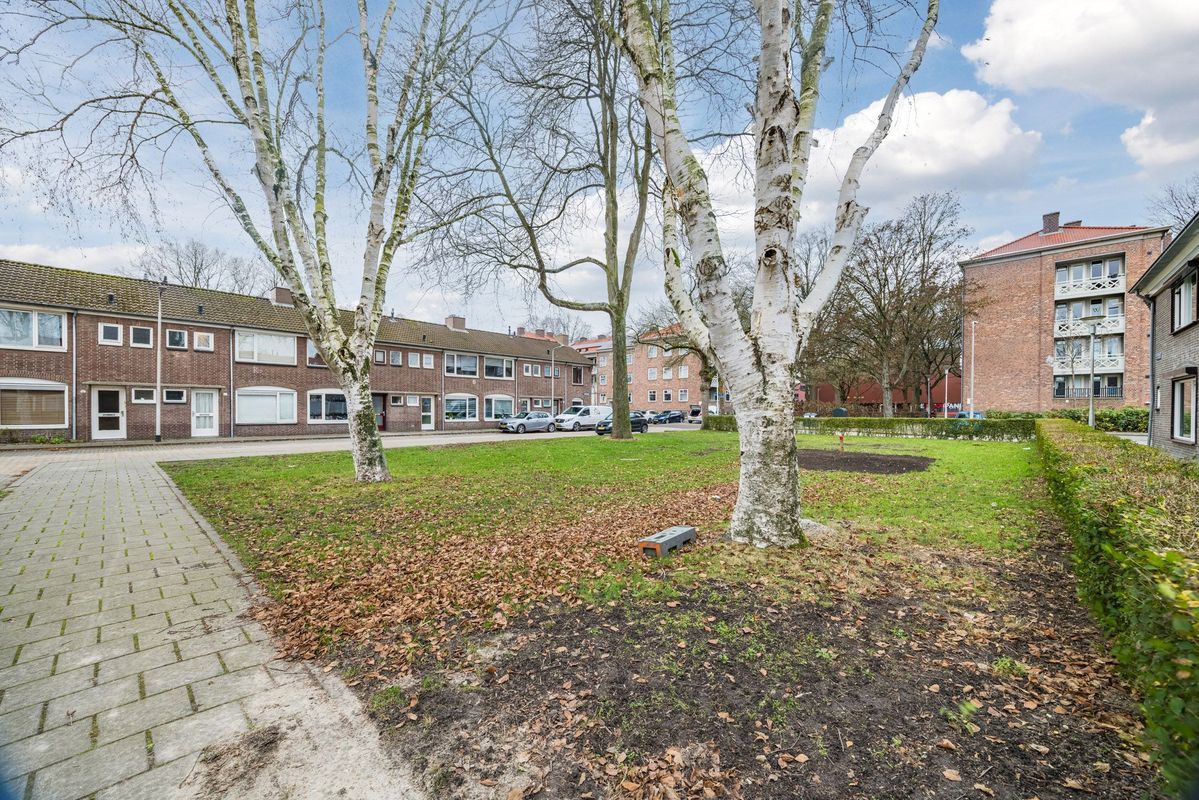 Christinahof 16 Photo Blur 37