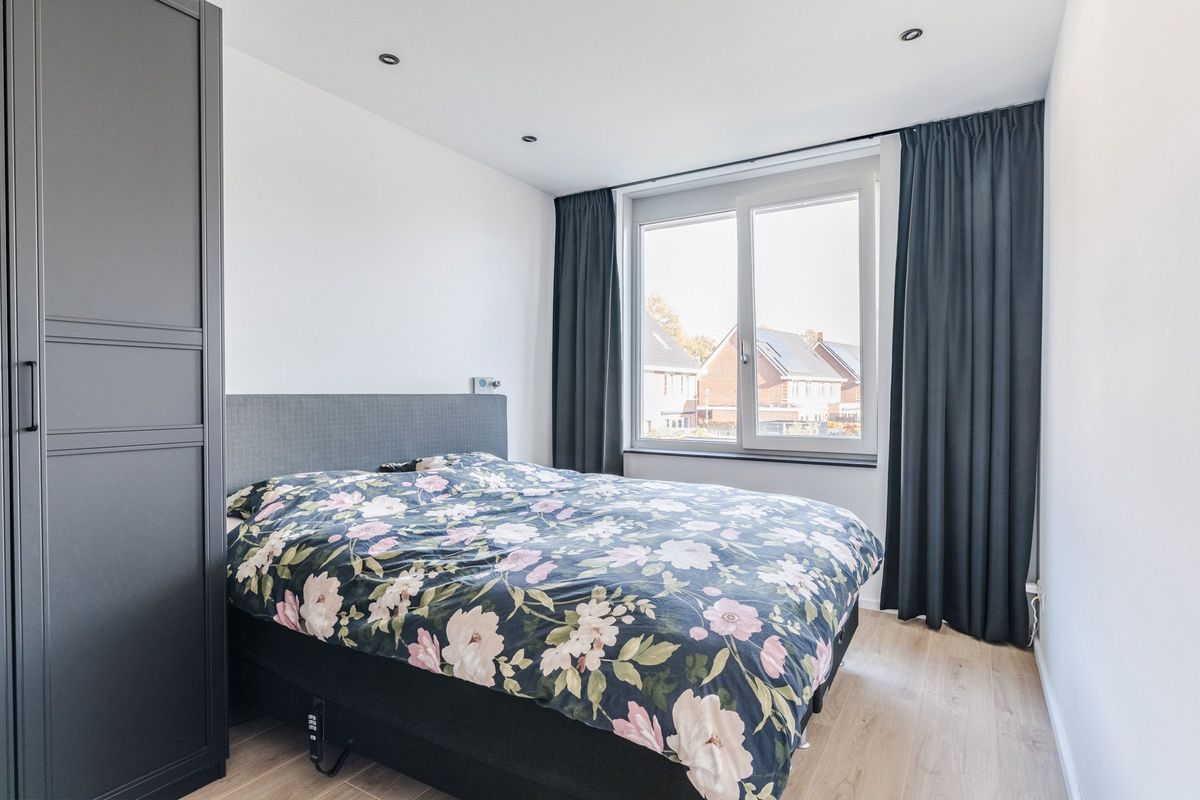 Bernard Leenestraat 80 Photo Blur 17