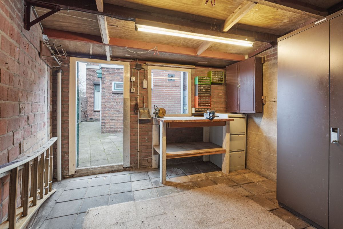 Generaal Maczekstraat 126 Photo Blur 24