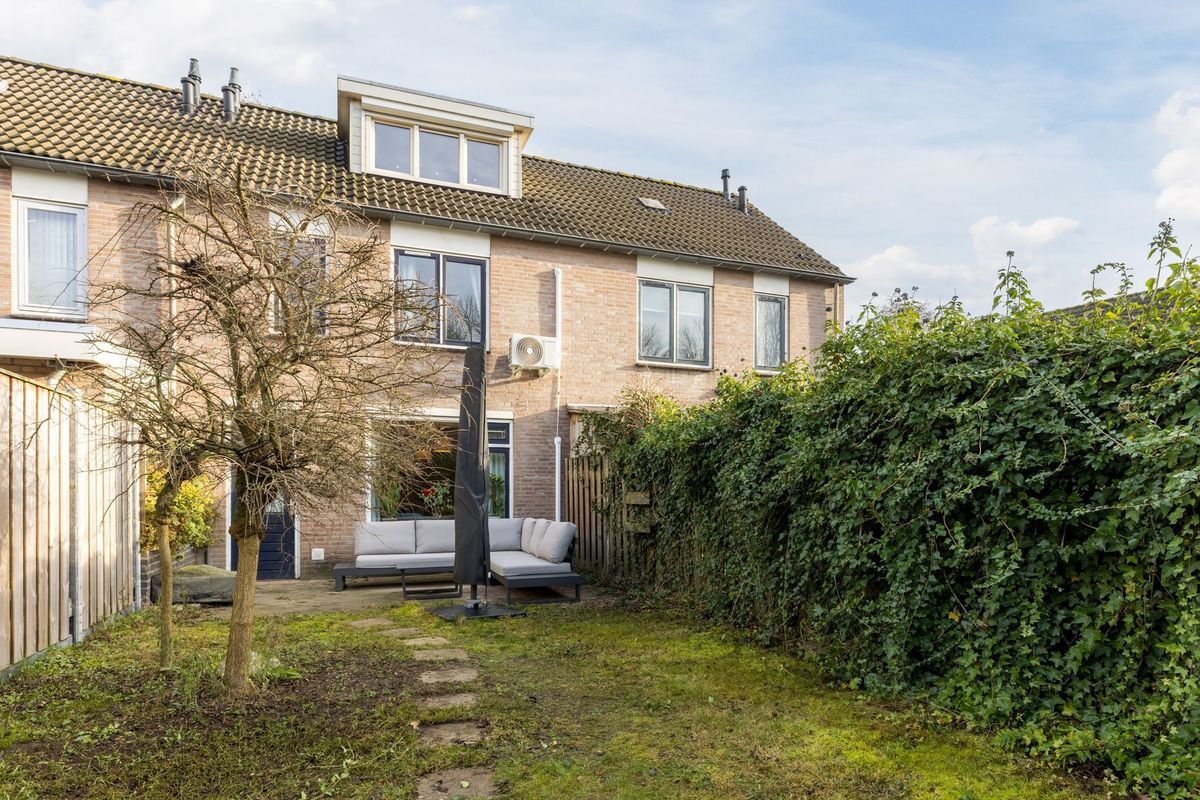 Eerste Lei 11 Photo Blur 13