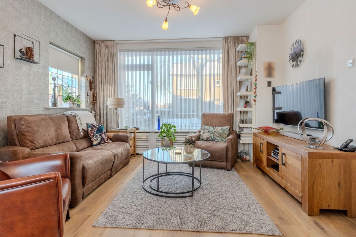 Dr. Ringersstraat 13 Photo Blur 2