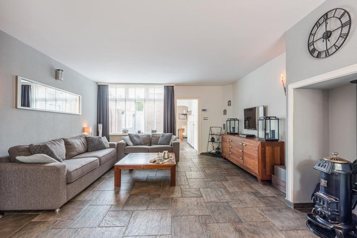 Dorpsstraat 40 Photo Blur 3