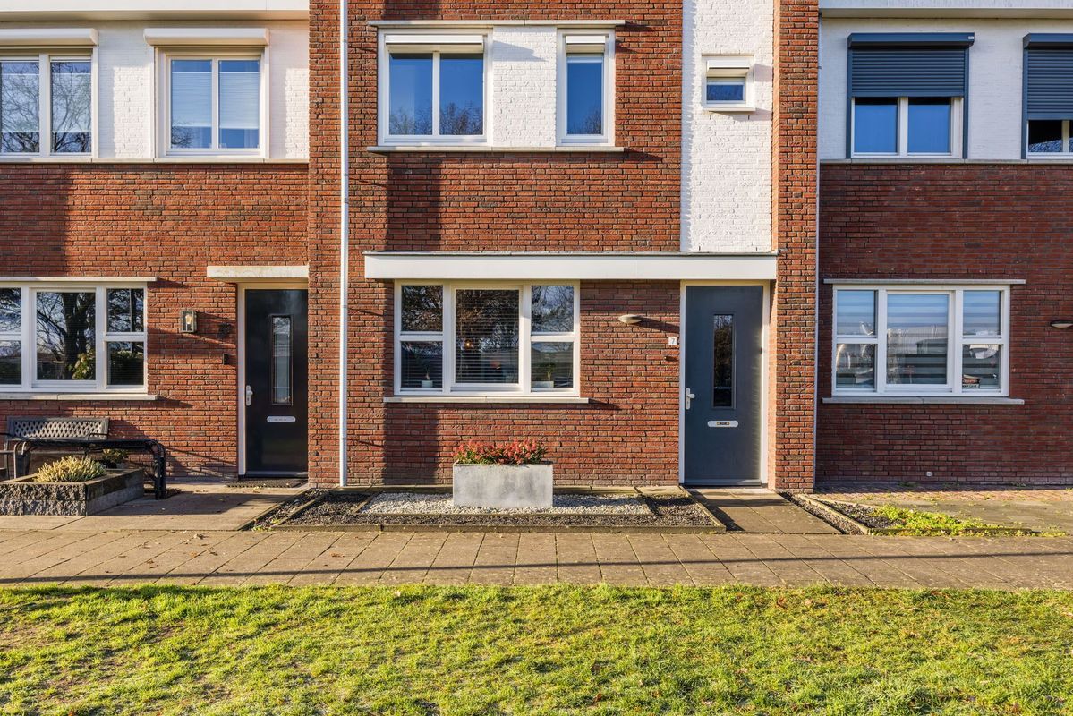 Haansbergseweg 7 Photo Blur 70