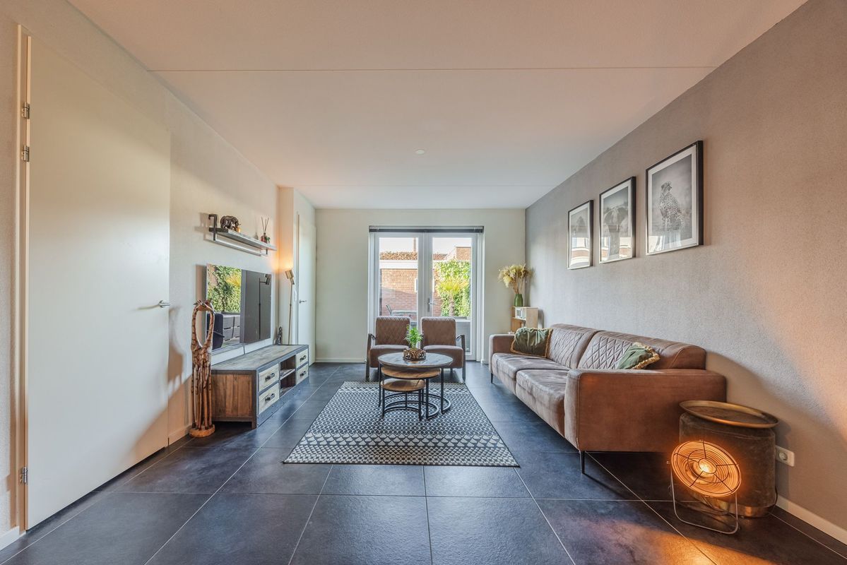 Haansbergseweg 7 Photo Blur 13