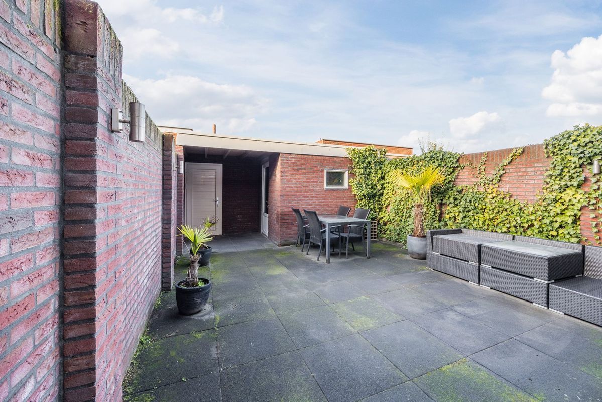 Haansbergseweg 7 Photo Blur 25