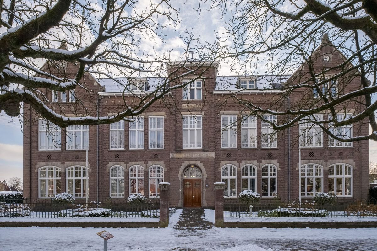 Stationsstraat 19 - D Photo Blur 0