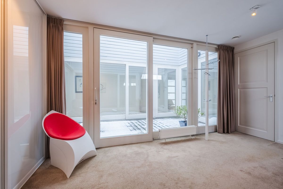 Stationsstraat 19 - D Photo Blur 23