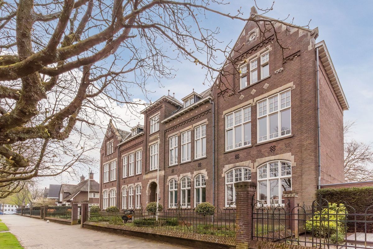 Stationsstraat 19 - D Photo Blur 3