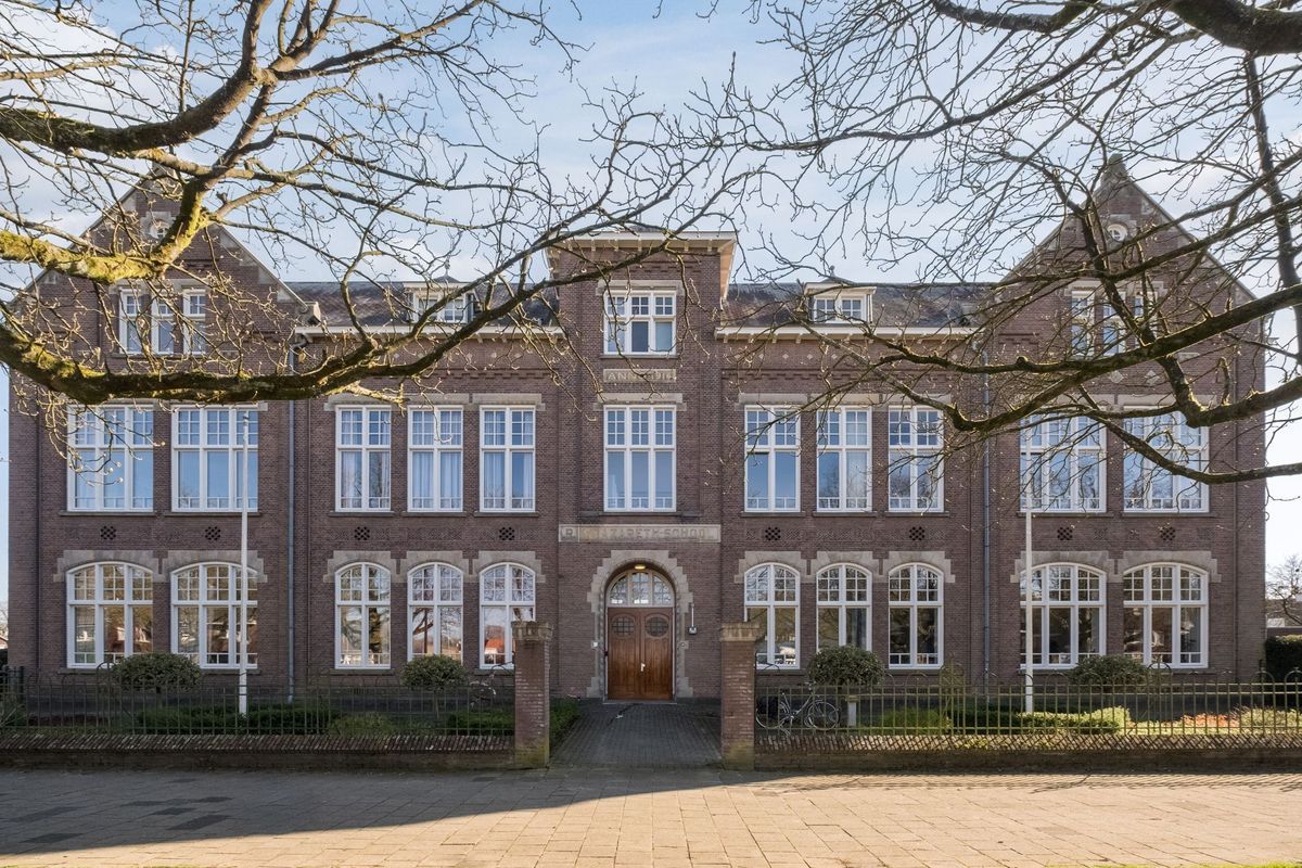 Stationsstraat 19 - D Photo Blur 0