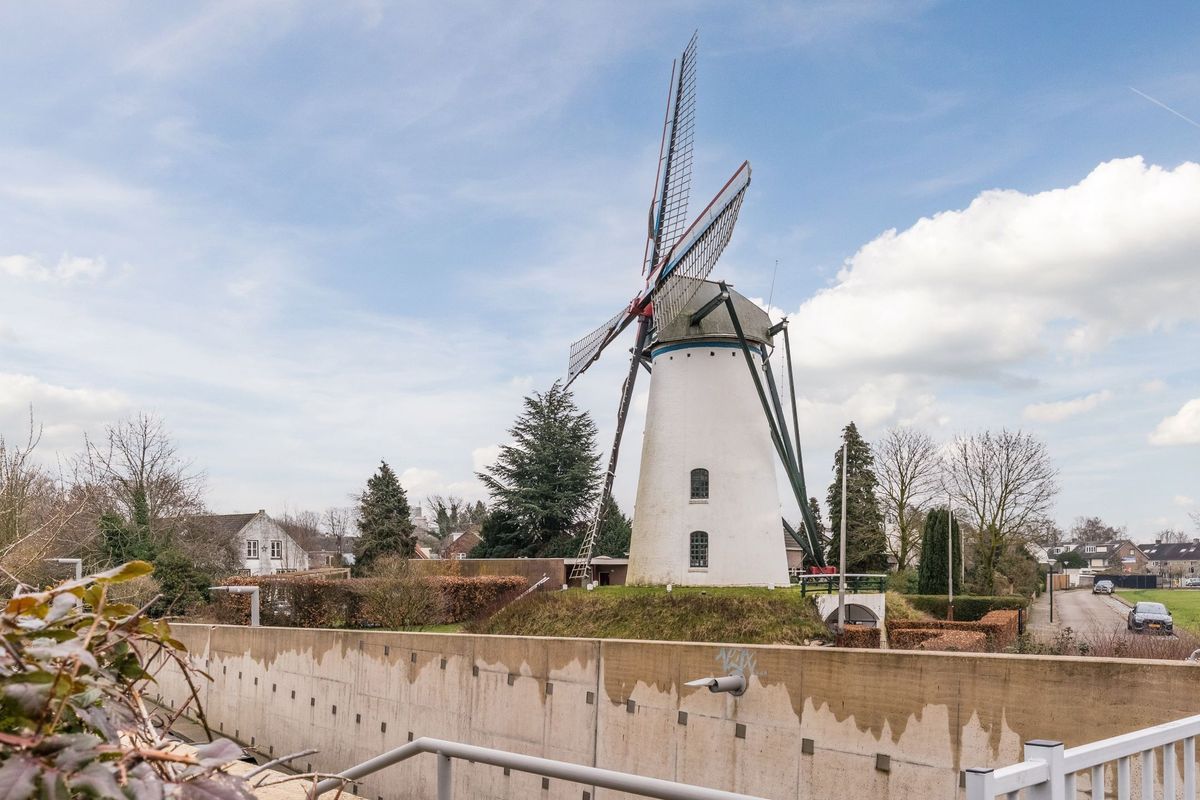 Stationsstraat 19 - D Photo Blur 43