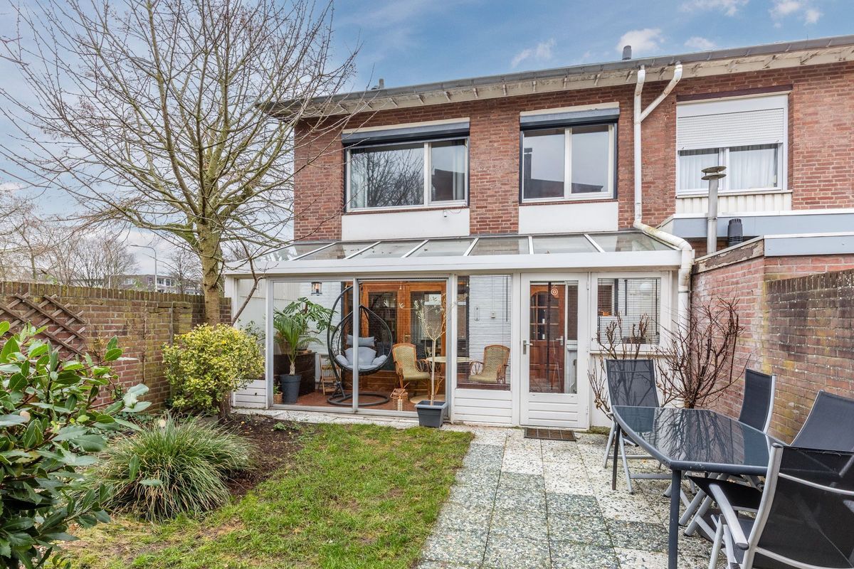 Eduard Meijerslaan 1 Photo Blur 27