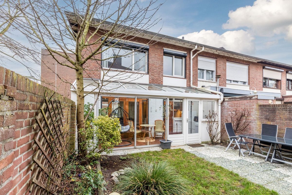 Eduard Meijerslaan 1 Photo Blur 28