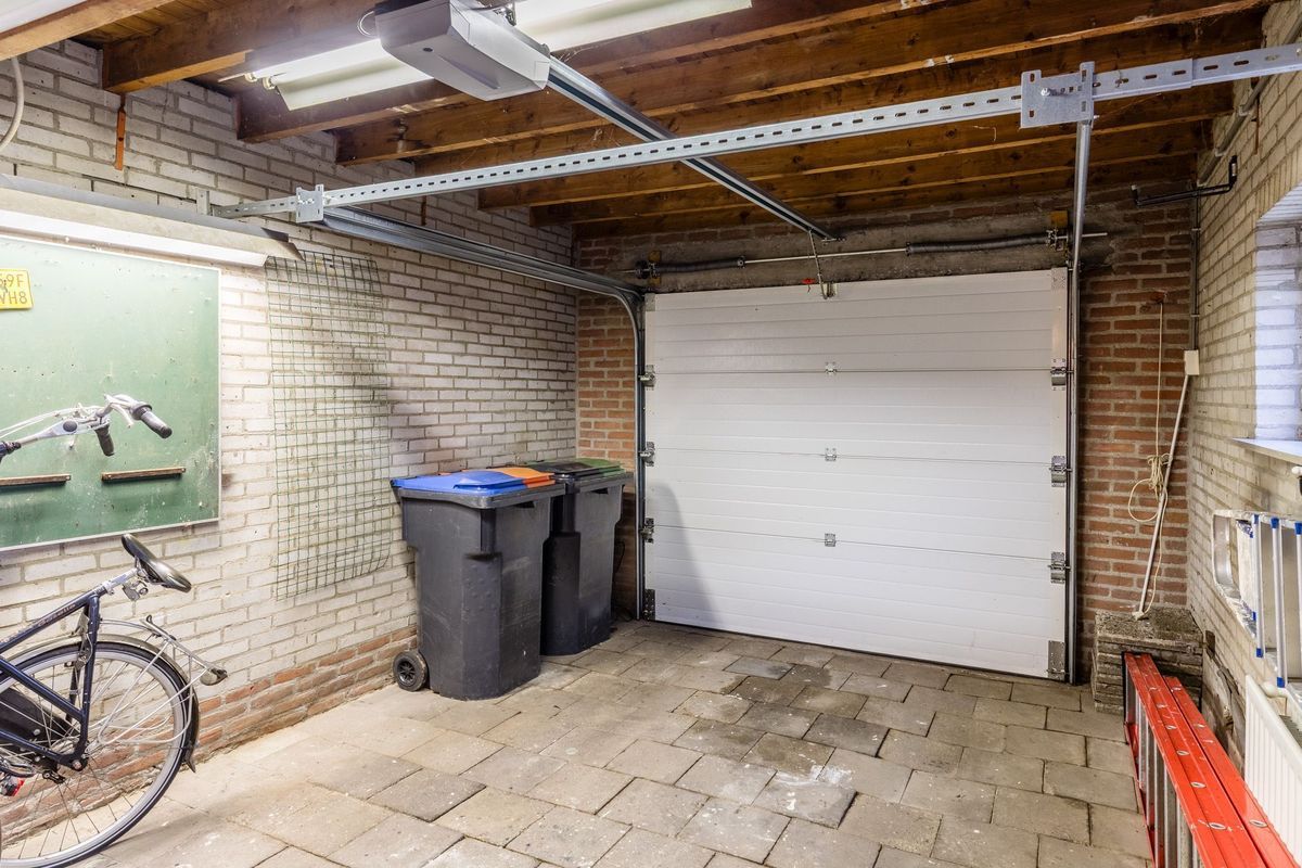 Eduard Meijerslaan 1 Photo Blur 29