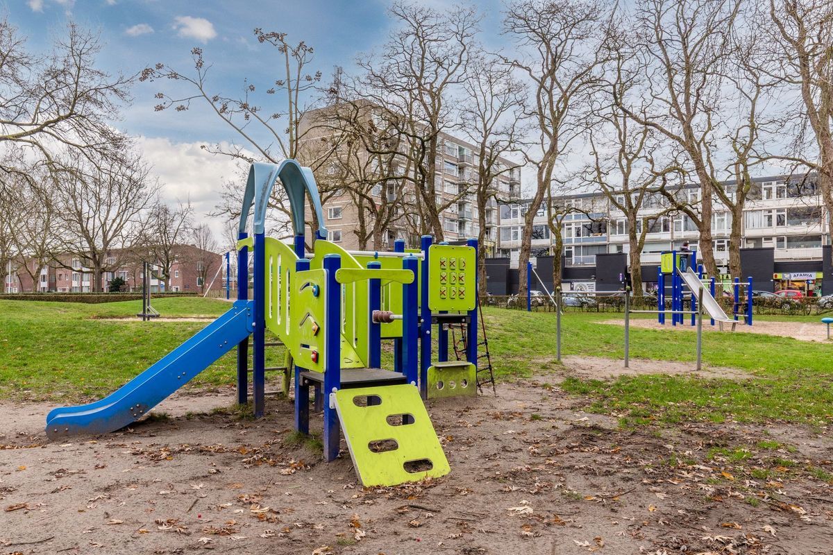 Eduard Meijerslaan 1 Photo Blur 36