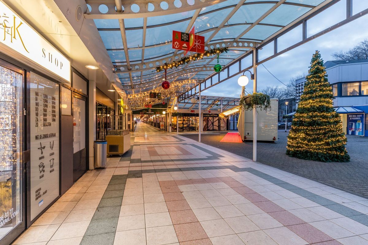 Eduard Meijerslaan 1 Photo Blur 38