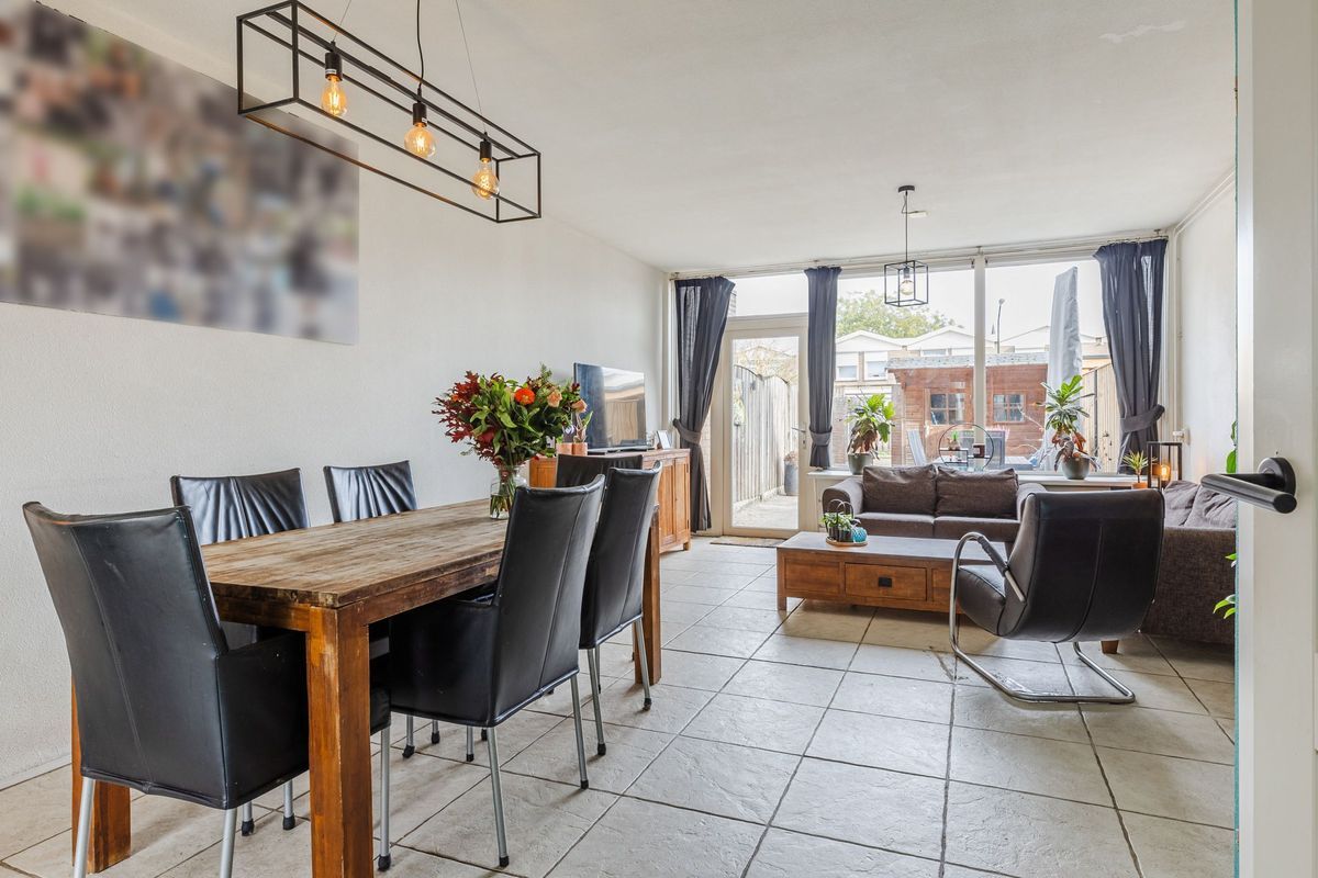 Doctor Ariënsstraat 15 Photo Blur 4