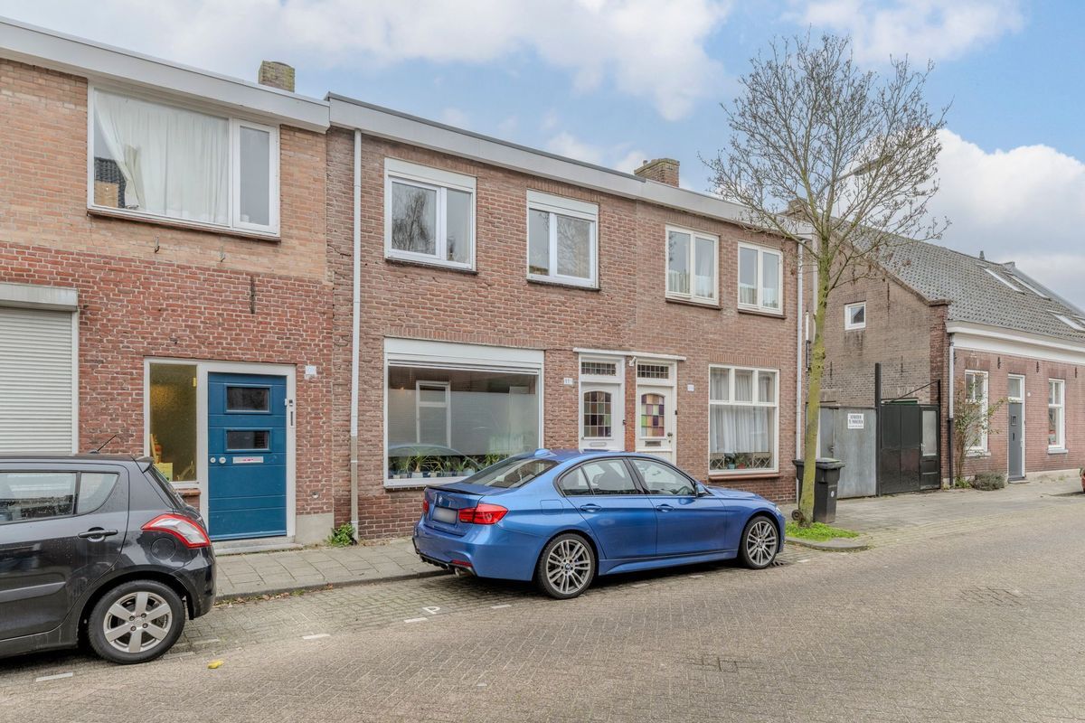 Van Hogendorpstraat 89 - a Photo Blur 37