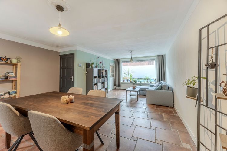 Van Hogendorpstraat 89 - a Photo 1