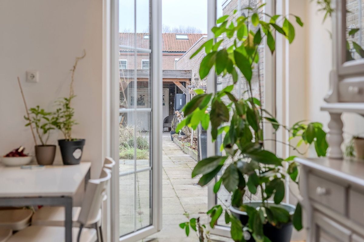 Van Hogendorpstraat 89 - a Photo Blur 11