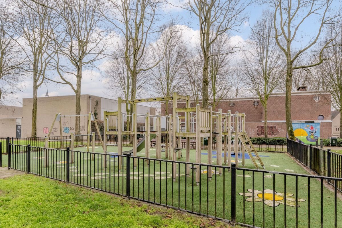 Van Hogendorpstraat 89 - a Photo Blur 35