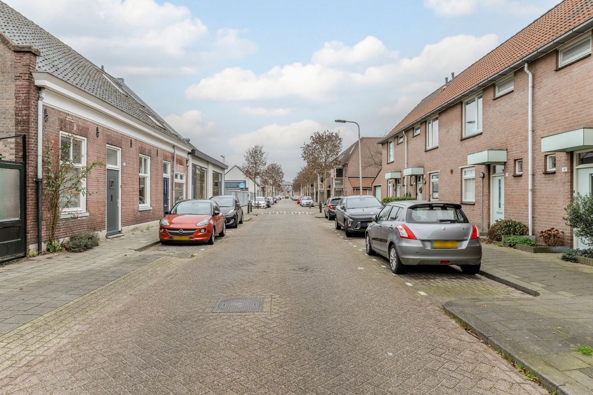 Van Hogendorpstraat 89 - a Photo Blur 34