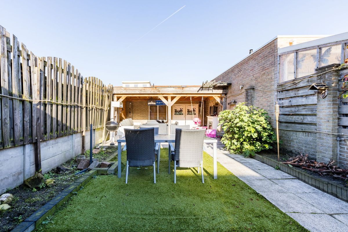 Van Hogendorpstraat 89 - a Photo Blur 27