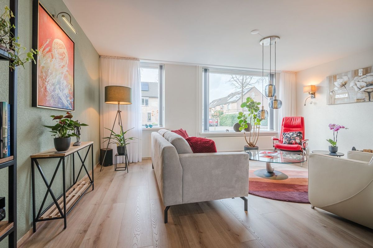 Josephus Alberdingk Thijmlaan 5 Photo Blur 4