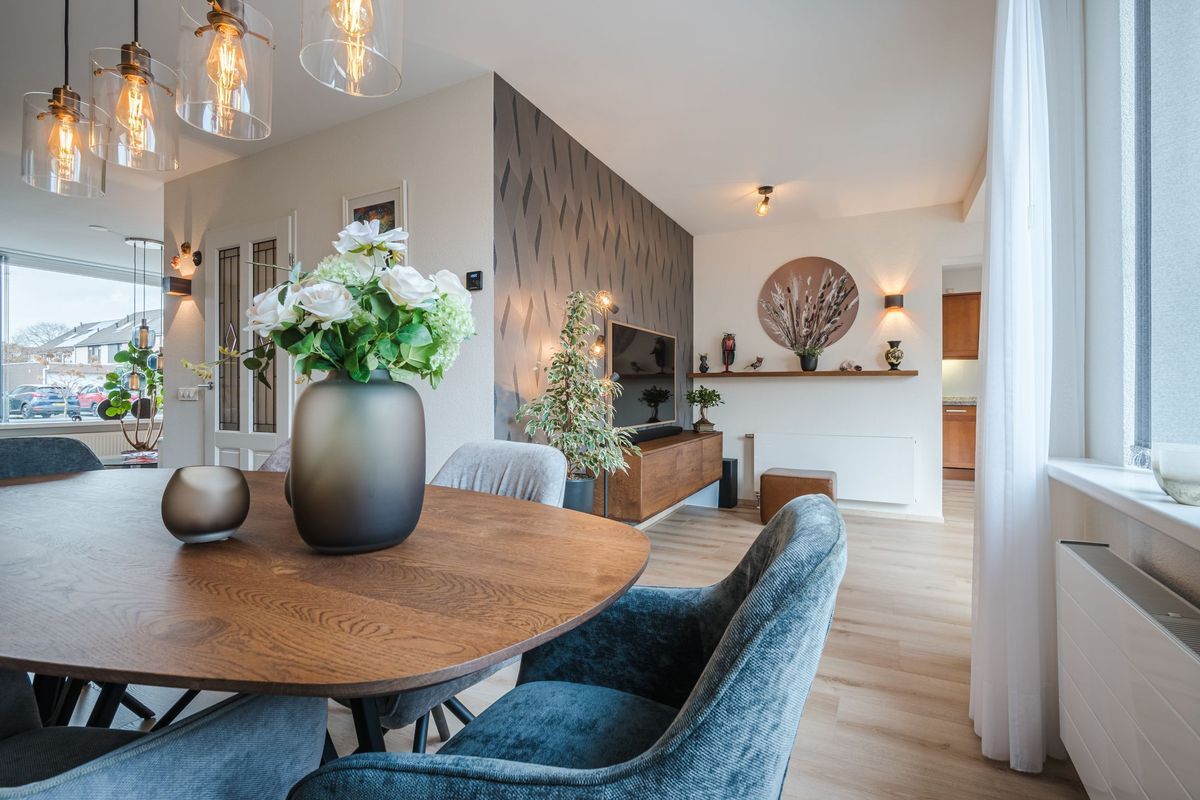 Josephus Alberdingk Thijmlaan 5 Photo Blur 3