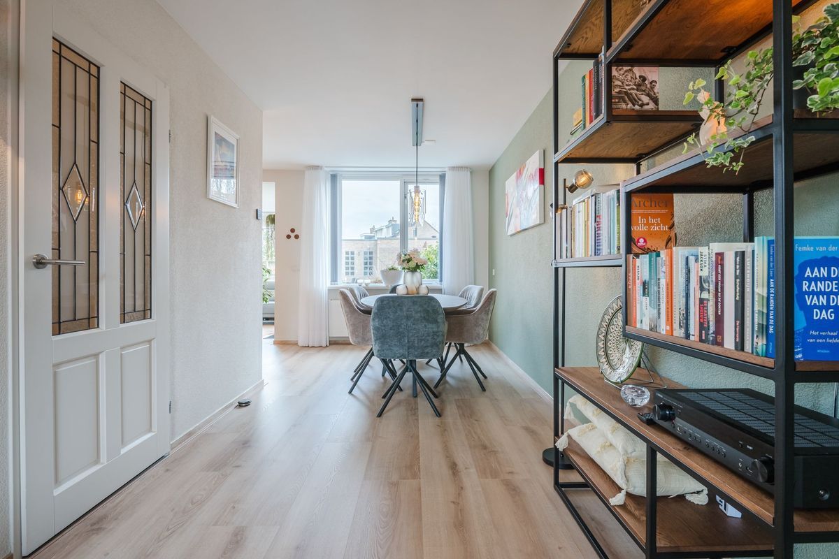 Josephus Alberdingk Thijmlaan 5 Photo Blur 8