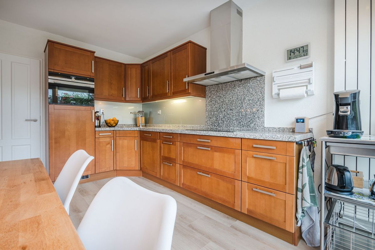 Josephus Alberdingk Thijmlaan 5 Photo Blur 17