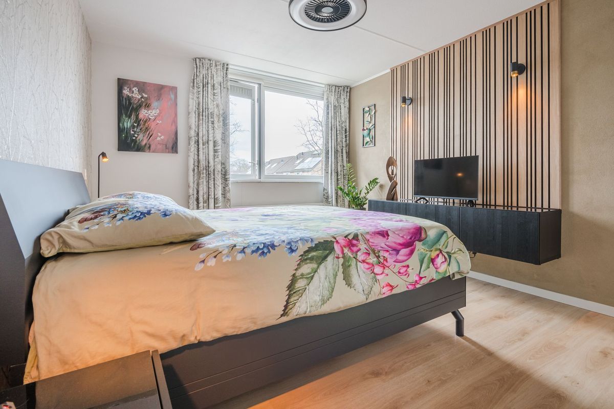 Josephus Alberdingk Thijmlaan 5 Photo Blur 24