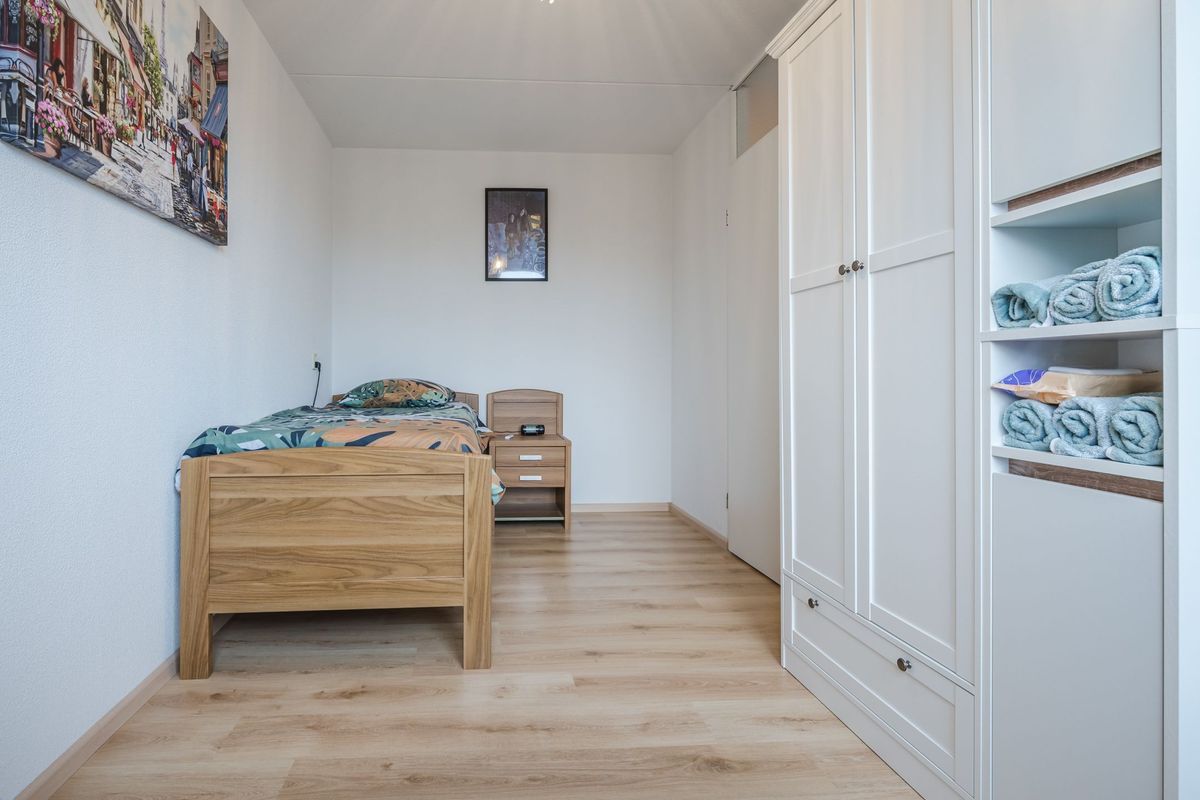 Josephus Alberdingk Thijmlaan 5 Photo Blur 28