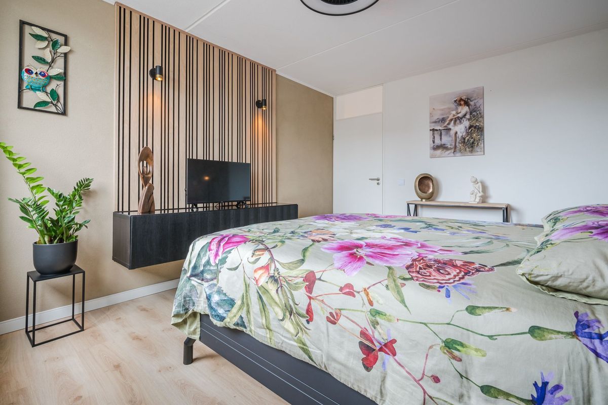 Josephus Alberdingk Thijmlaan 5 Photo Blur 25