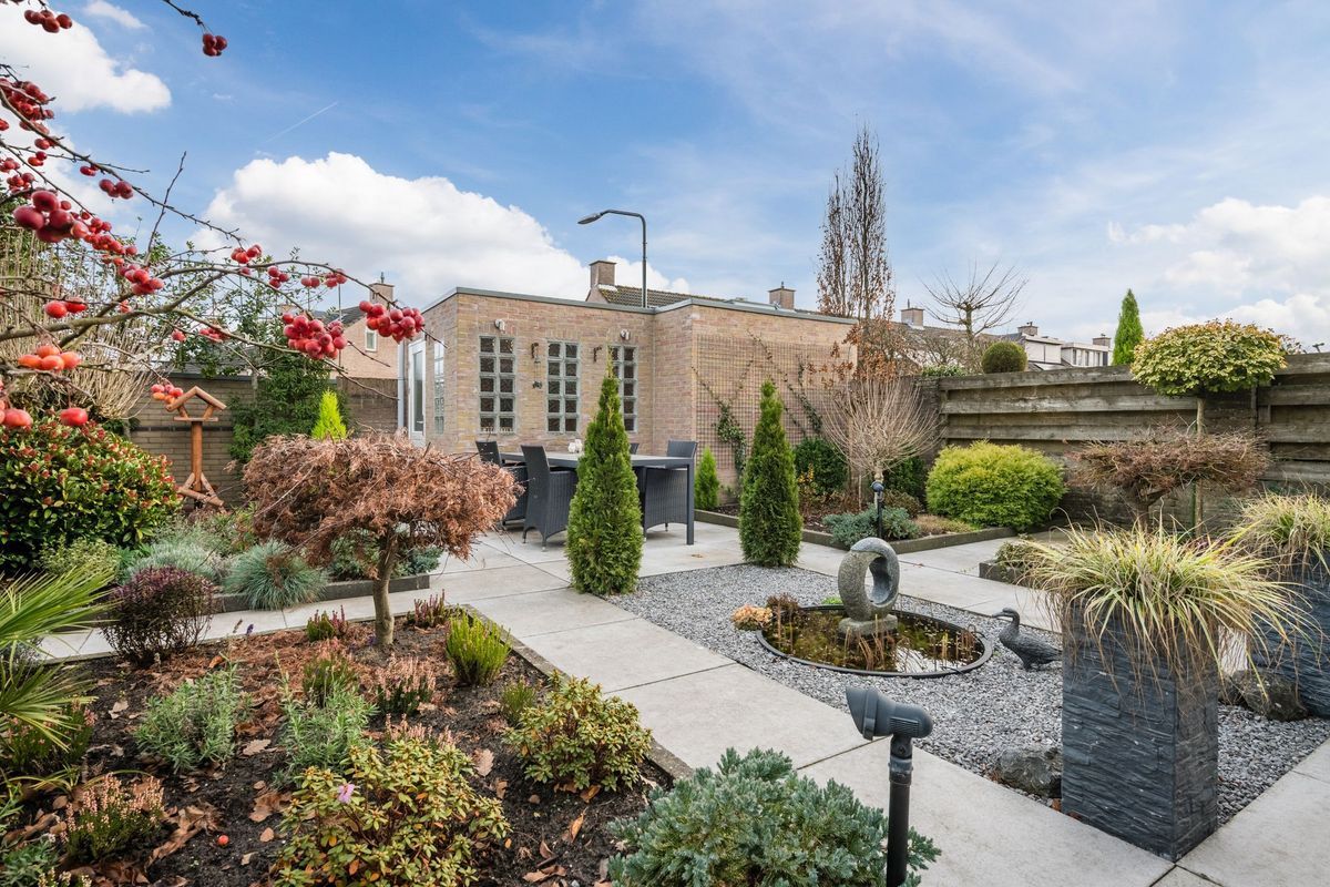 Josephus Alberdingk Thijmlaan 5 Photo Blur 42