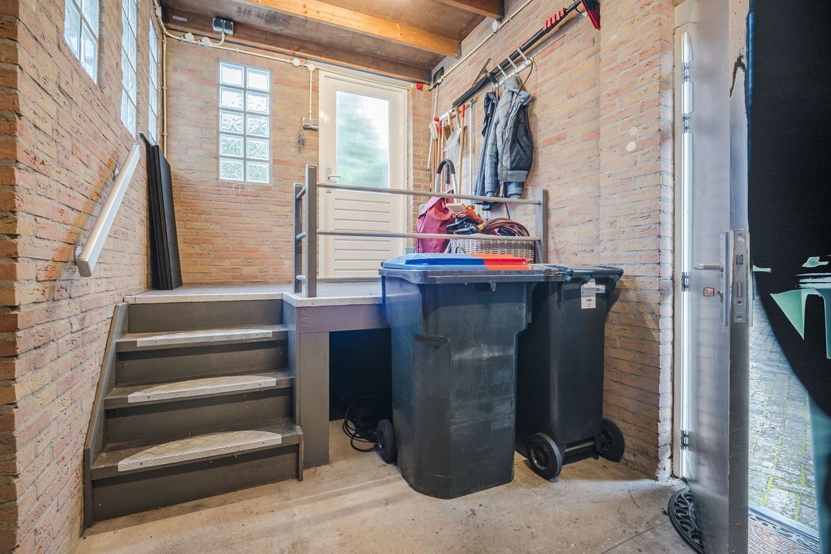 Josephus Alberdingk Thijmlaan 5 Photo Blur 47