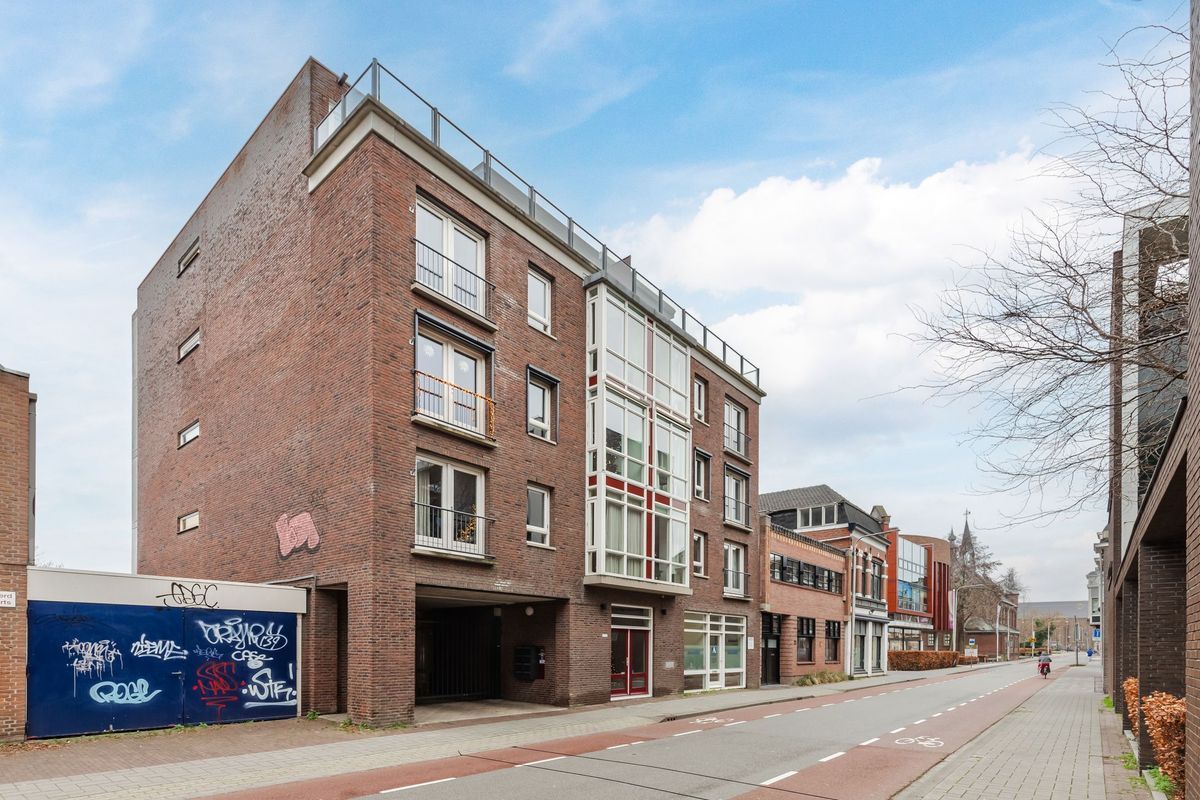 Bisschop Zwijsenstraat 31 - b Photo Blur 27