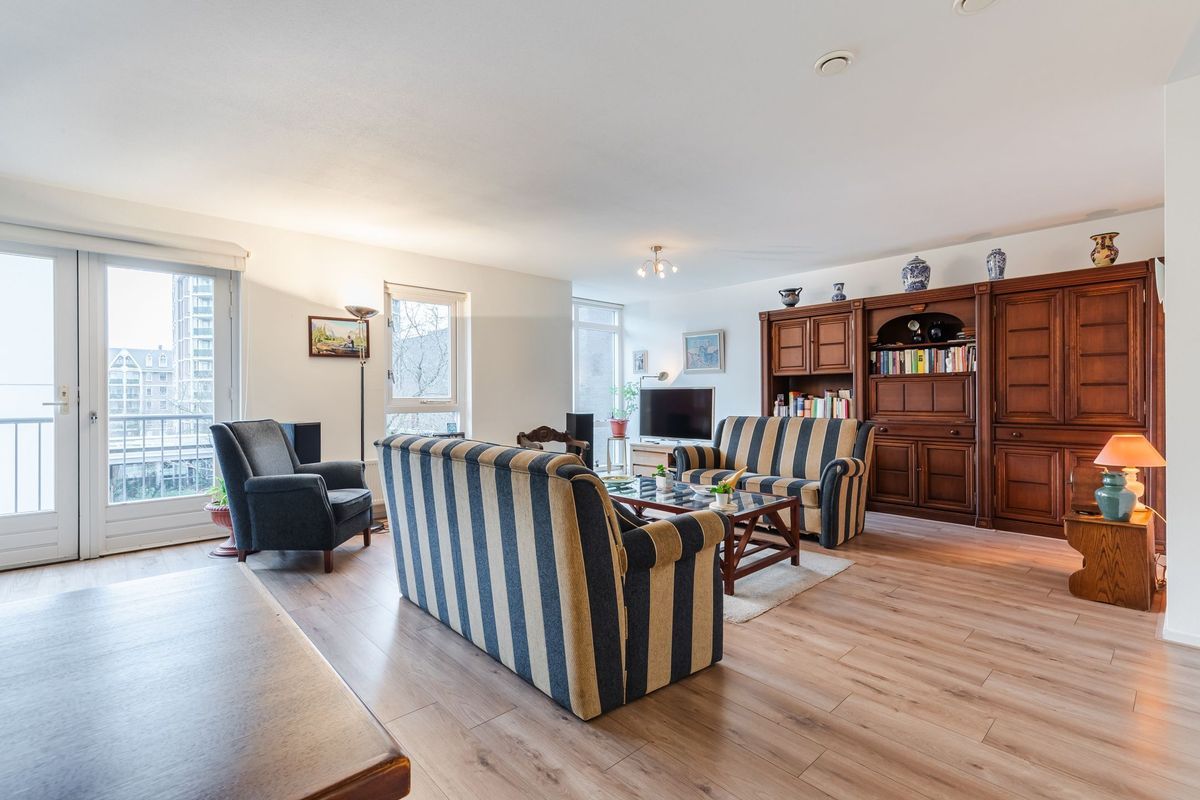 Bisschop Zwijsenstraat 31 - b Photo Blur 2