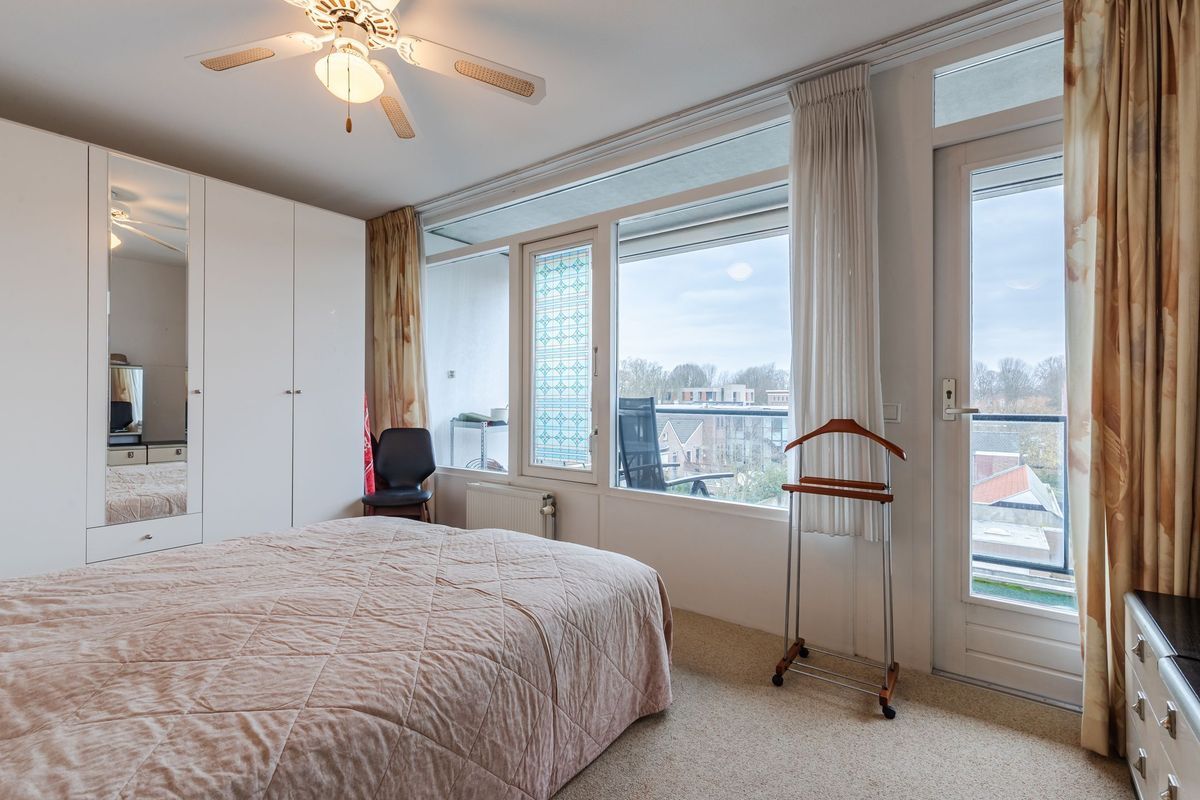 Bisschop Zwijsenstraat 31 - b Photo Blur 13