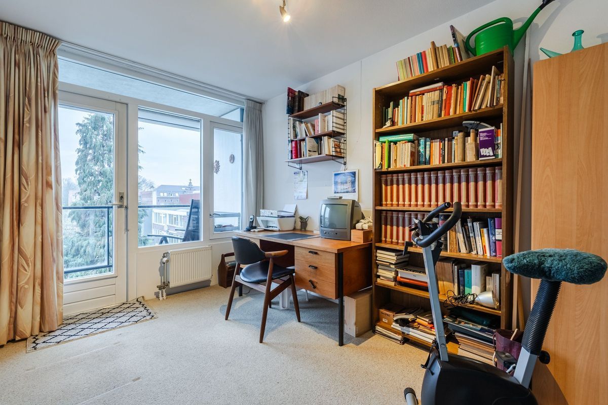 Bisschop Zwijsenstraat 31 - b Photo Blur 15