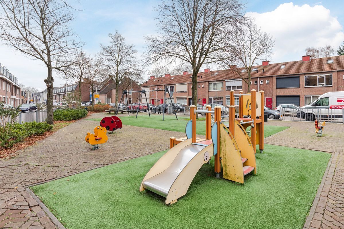 Bisschop Zwijsenstraat 31 - b Photo Blur 30