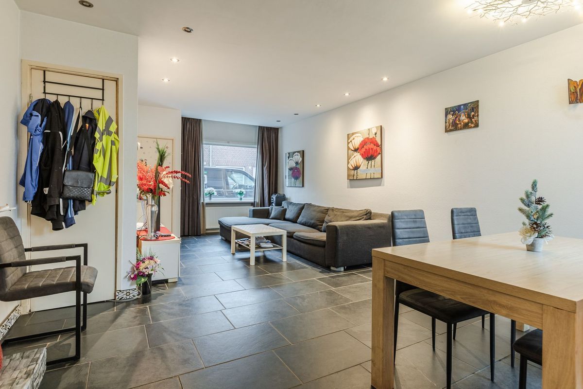 Kasteeldreef 49 Photo Blur 2