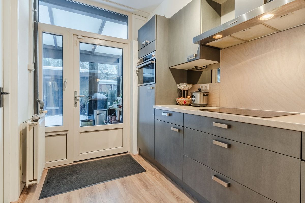 Midaslaan 26 Photo Blur 15