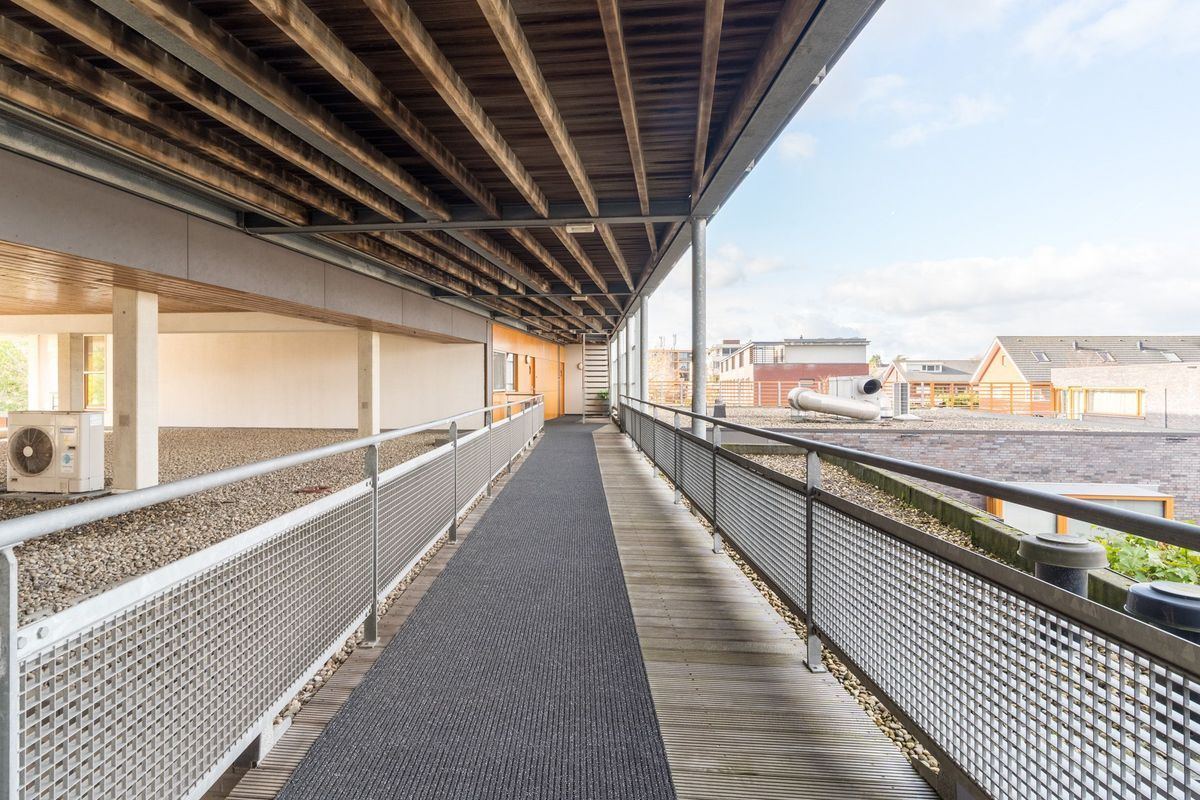 Anne Frankplein 3 - A Photo Blur 44